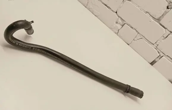 Mercedes-Benz S W220 Engine coolant pipe/hose A2208320594