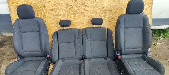 Seat set