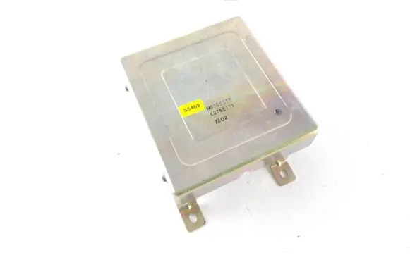 Mitsubishi Galant Engine control unit/module MD105553 S5469 E2T55171