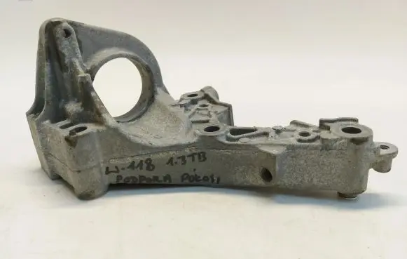 Mercedes-Benz CLA C118 X118 Driveshaft support bearing bracket A2822232600
