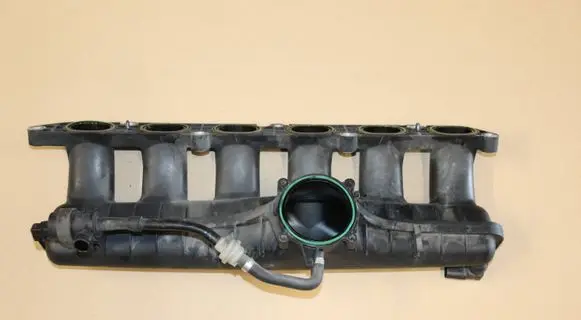 Volvo XC60 Intake manifold 7G9N9424