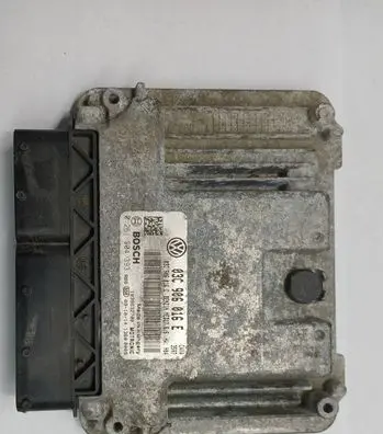 Skoda Octavia Mk2 (1Z) Engine control unit/module 03C906016E 0261S04393