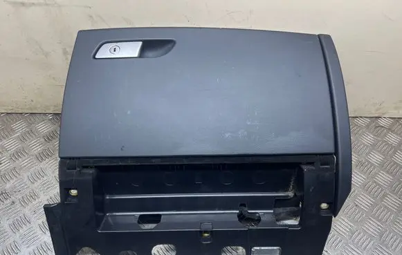 Audi A7 S7 4G Glove box set K02450019 4G1880302A 2052014