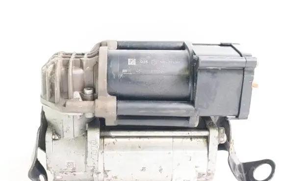 Mercedes-Benz EQC Air suspension compressor/pump A0993200004 10R036089