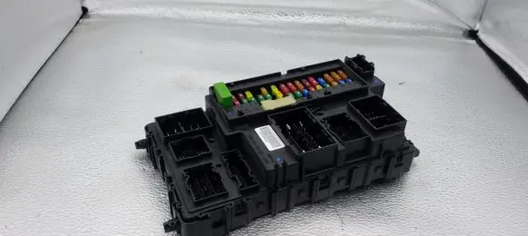 Ford Fusion II Power management control unit DG9T15604 A2C7337821000 12258000412