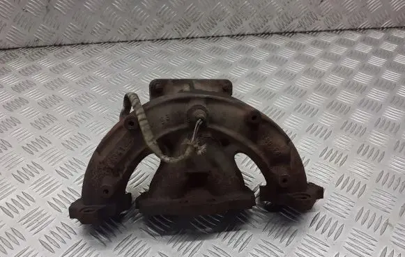 Citroen C4 I Exhaust manifold