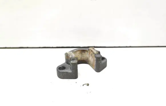 BMW X5 E53 Fuel Injector clamp holder