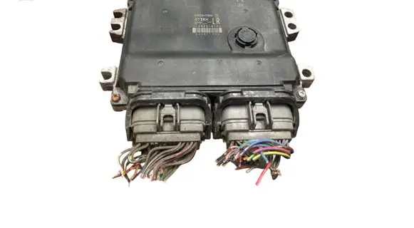 Suzuki Ignis Engine control unit/module 3392073KH 1123008172 073KH