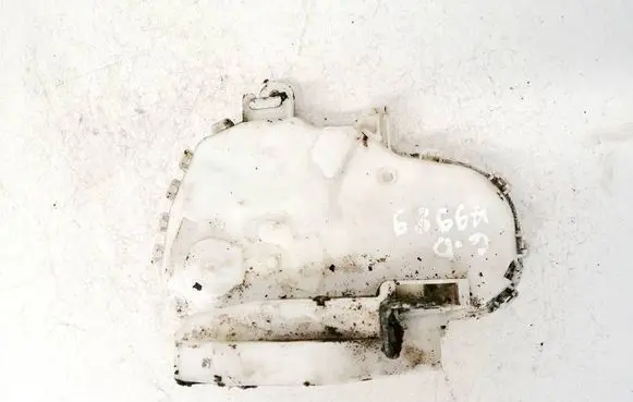 Honda CR-V Rear door lock