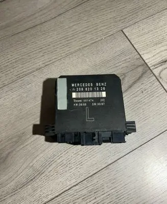Mercedes-Benz CLK A208 C208 Door control unit/module 2088201326 351474