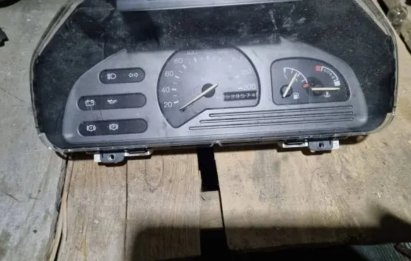 Ford Transit Courier II Speedometer (instrument cluster)