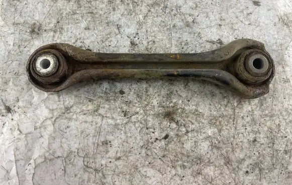 Mercedes-Benz E W210 Rear control arm