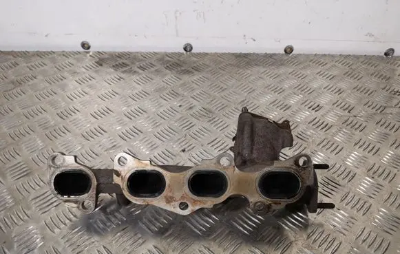 Honda CR-V Exhaust manifold F5N5