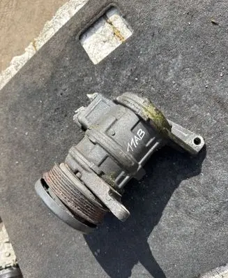 Chrysler Voyager Air conditioning (A/C) compressor (pump) MC4472005661