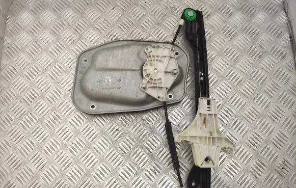 Volkswagen Jetta V Rear window lifting mechanism without motor 1K5839462 1K5839402H