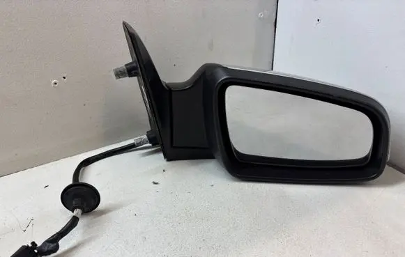 Opel Zafira B Front door electric wing mirror 471532 13252958