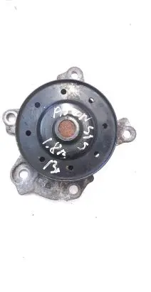 Toyota Avensis T270 Water pump