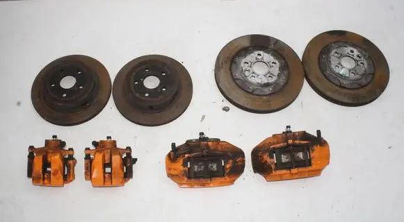 Lexus RC Brake discs and calipers set 