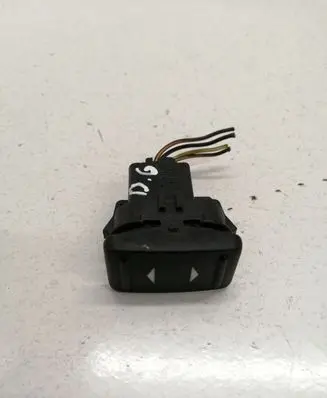 Ford Focus Electric window control switch 7M5T14529AA