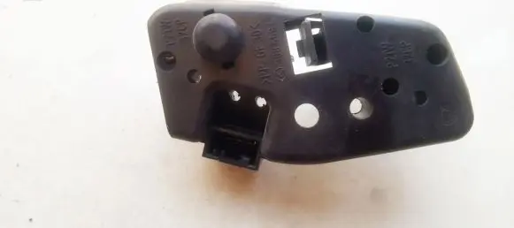 BMW 3 E46 Tail light bulb cover holder 388569L
