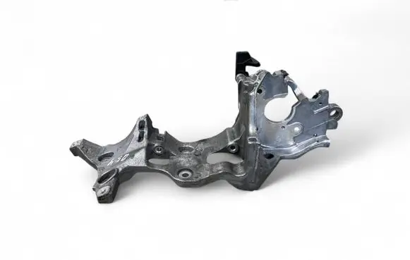 Audi Q5 SQ5 Generator/alternator bracket 04L903143B