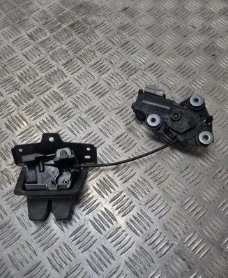 Volvo XC60 Tailgate/trunk/boot lock/catch/latch 31349975