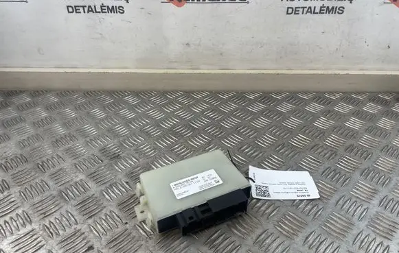 Mercedes-Benz E W213 Reducing agents exhaust control unit A0009007604