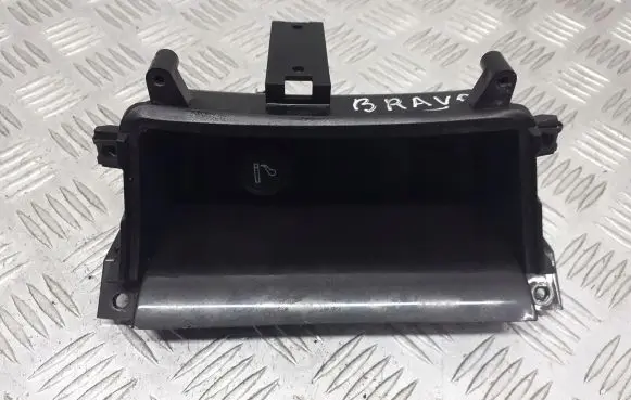 Fiat Bravo Car ashtray 135431190