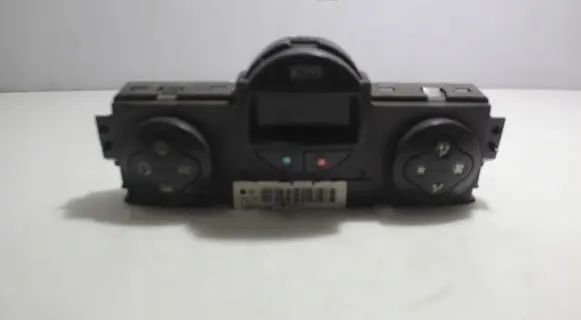 Renault Megane II Interior fan control switch 