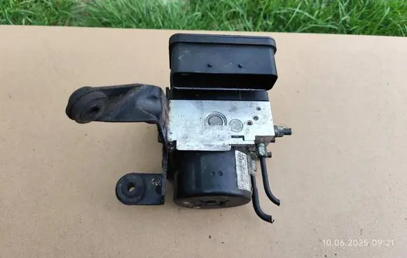 Mazda 3 II ABS Pump 8V612C405AG 000404961D0 10096101153