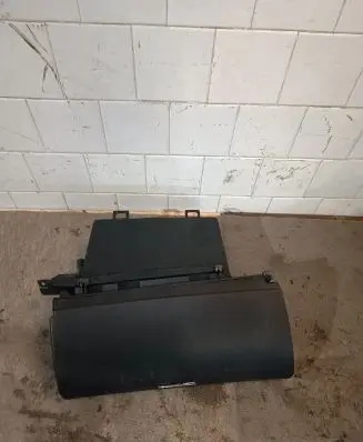 Mercedes-Benz A W169 Glove box 1005483