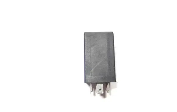 Volkswagen PASSAT B4 Other relay 3A0927181 61233005