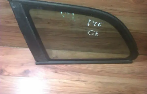 BMW 3 E46 Rear side window