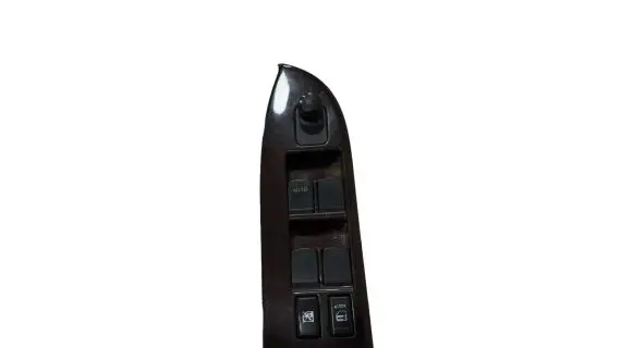 Suzuki Grand Vitara II Electric window control switch 64J20 0817T
