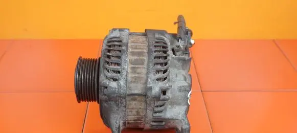 Nissan Navara D40 Generator/alternator ABTG2681ZE YD25