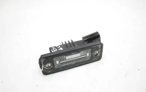 Volkswagen Golf V Number plate light 1J6943021B