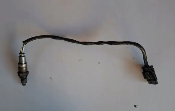 BMW 2 Active Tourer U06 Lambda probe sensor 8393838