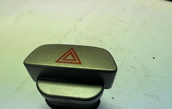 Ford Focus Hazard light switch 8M5T13A350AB