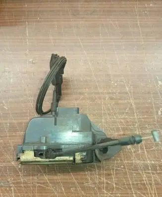 Renault Laguna II Front door lock 009150Z98