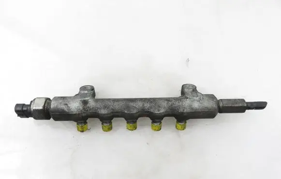 Toyota RAV 4 (XA30) Fuel main line pipe 