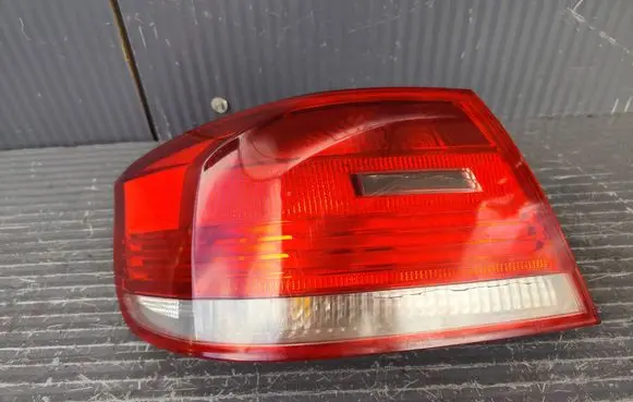 BMW 3 E92 E93 Rear/tail lights 7162301