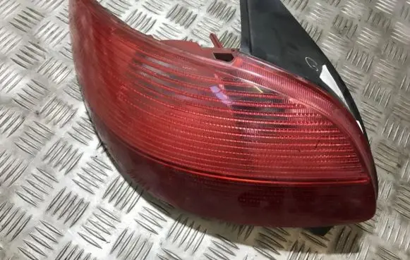 Peugeot 206 Rear/tail lights