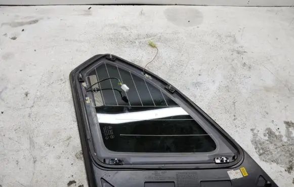Chevrolet Captiva Rear side window 96622512 8662251