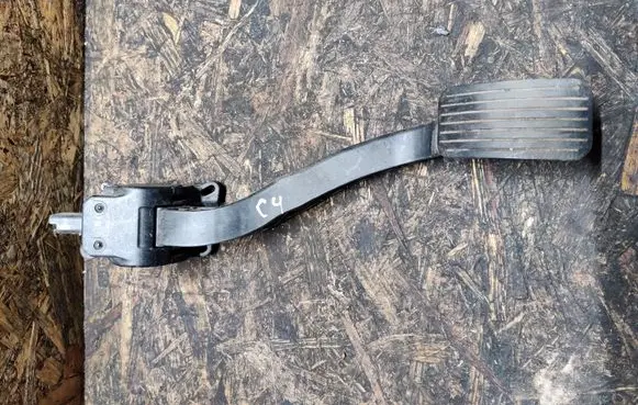 Citroen C4 I Picasso Accelerator throttle pedal 0280755045
