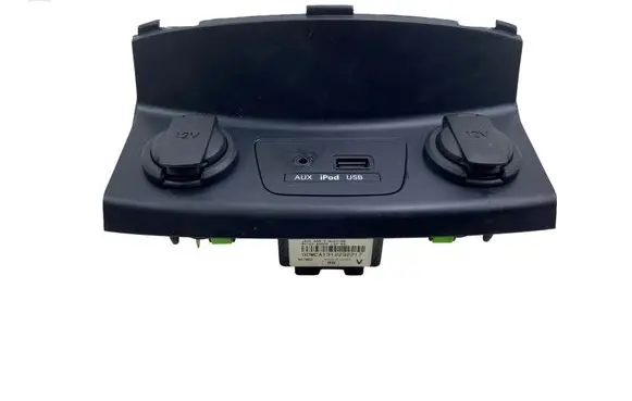 Hyundai i30 AUX in-socket connector 96120A5000
