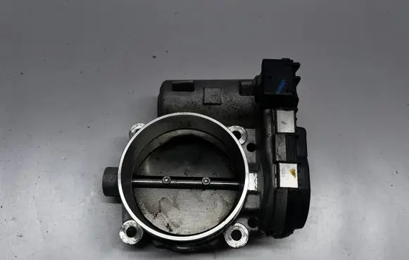 Chrysler Pacifica Throttle valve 05184349AE