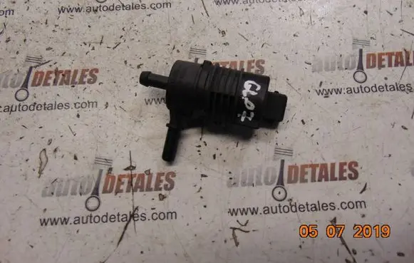 Mercedes-Benz GL X164 Turbo solenoid valve A0004703993