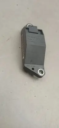 Mercedes-Benz E W211 Airbag deployment crash/impact sensor 25571179A4