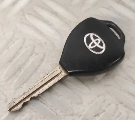 Toyota Corolla E160 E170 Ignition key/card 