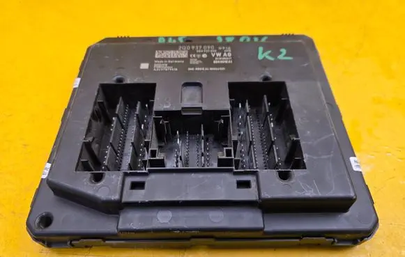 Audi e-tron Central body control module 2Q0937090